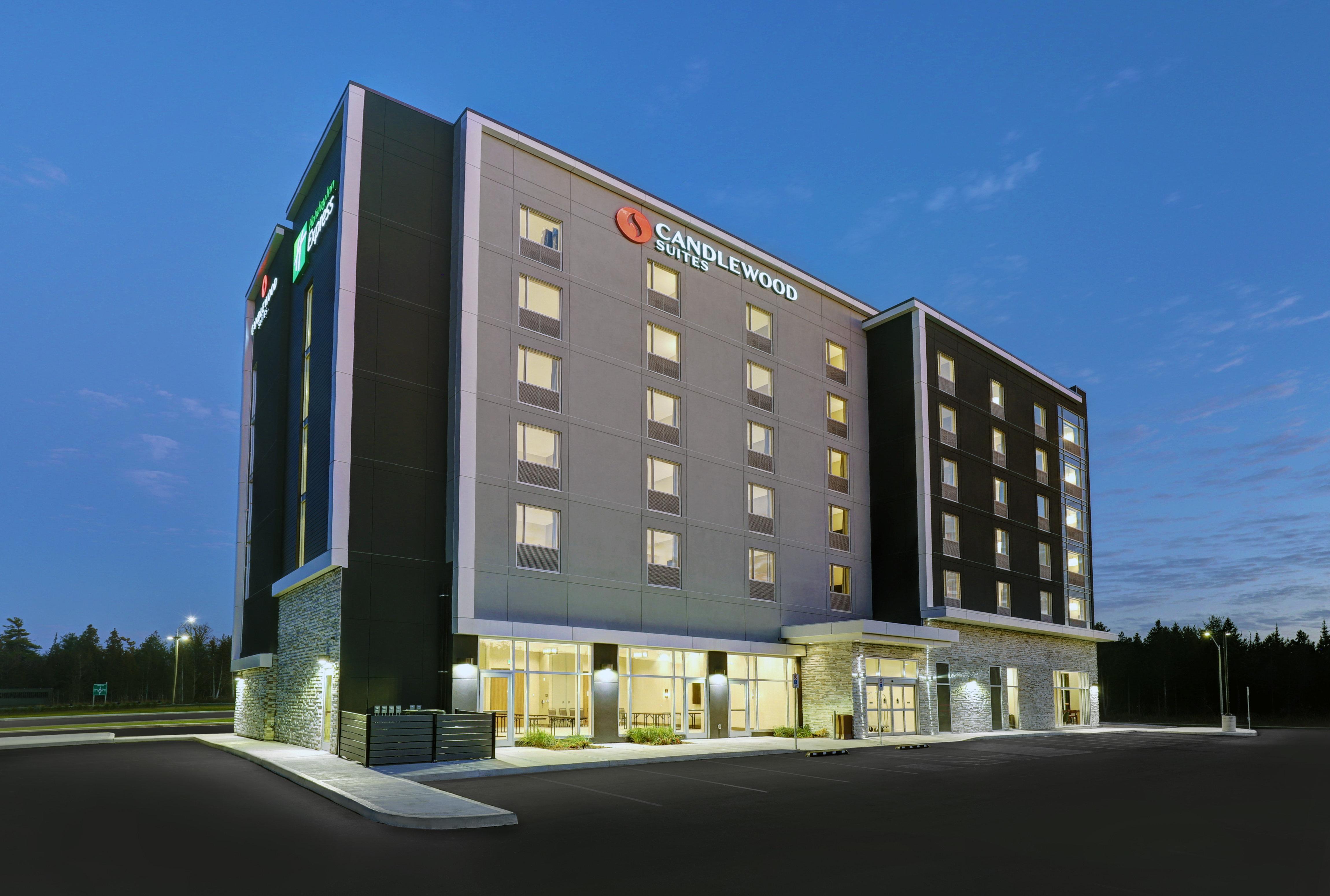 Candlewood Suites - Kingston West, An Ihg Hotel Exterior photo